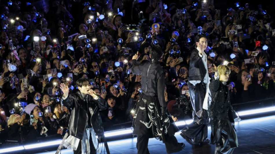  BTS draws over 100,000 fans to Seoul comeback concert: label  