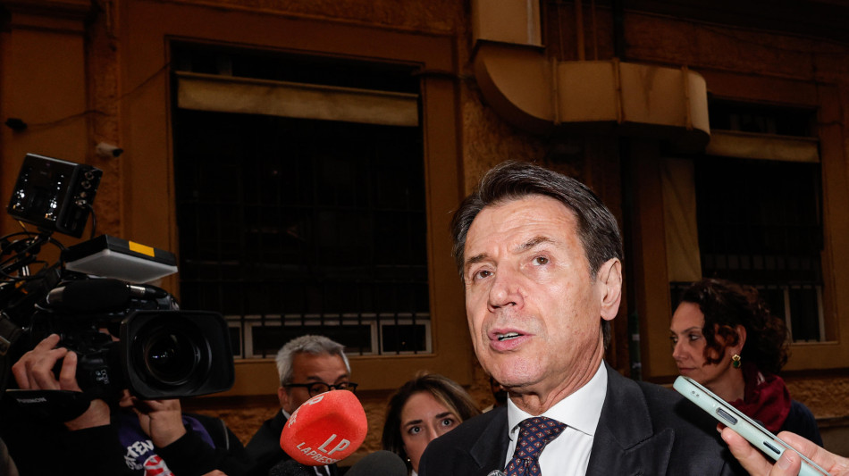 Conte, 'Ue afona su conflitto russo-ucraino. Serve svolta negoziale'