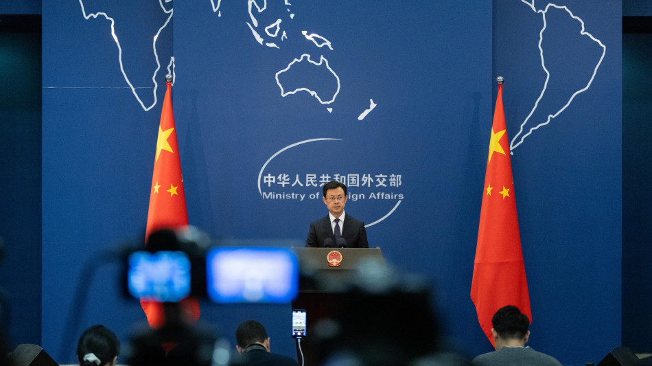  Pechino, la navigazione nello Stretto di Hormuz non subisca ostacoli 